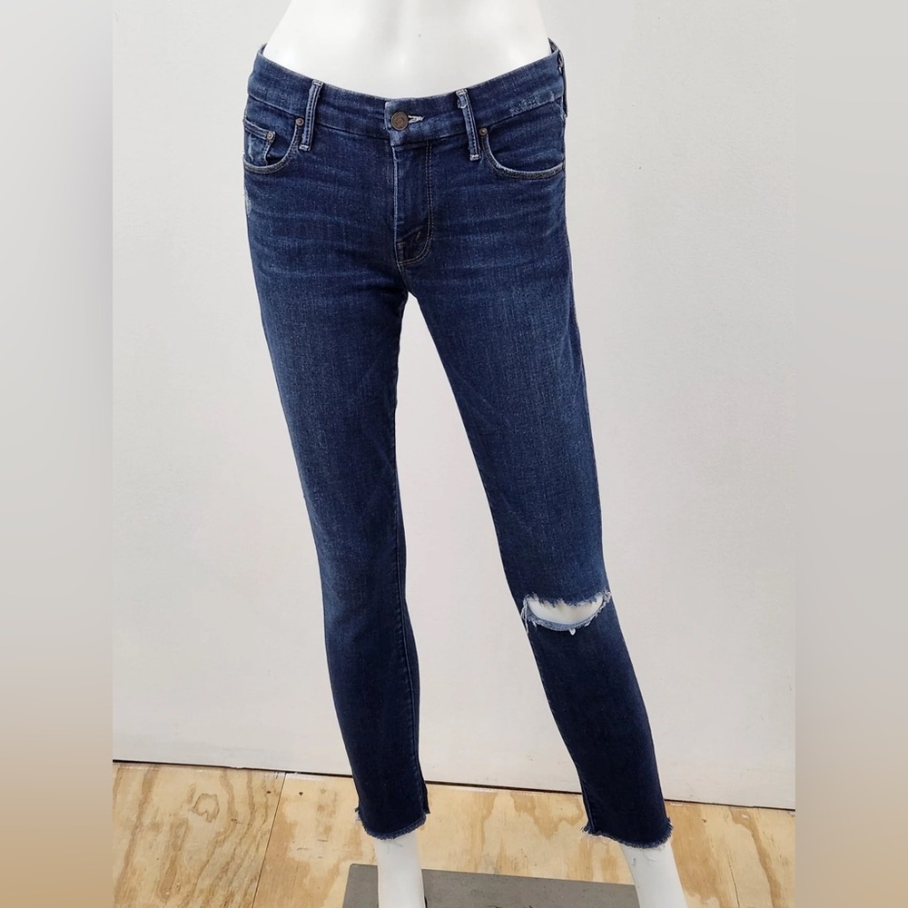 Mother Jeans “Looker Ankle Fray” in “Partner in Crime”